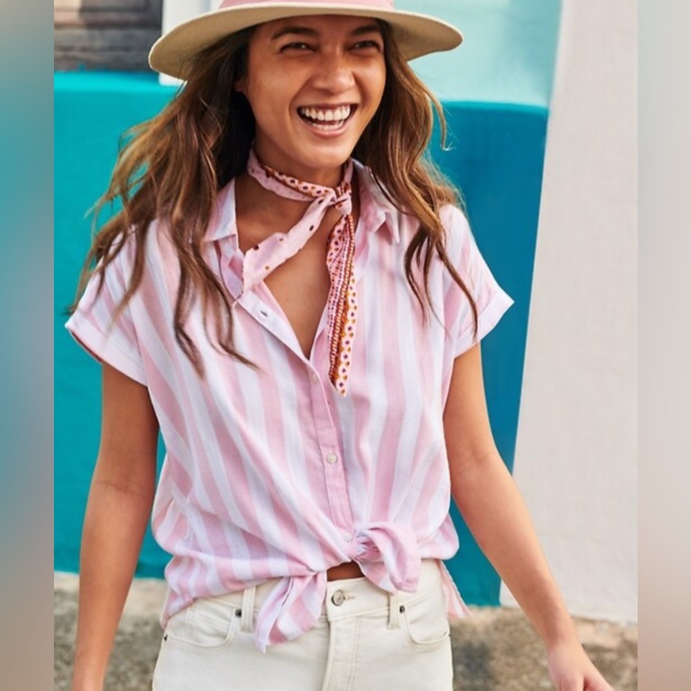 Relaxed Vertical-Stripe Cap-Sleeve Shirt - S